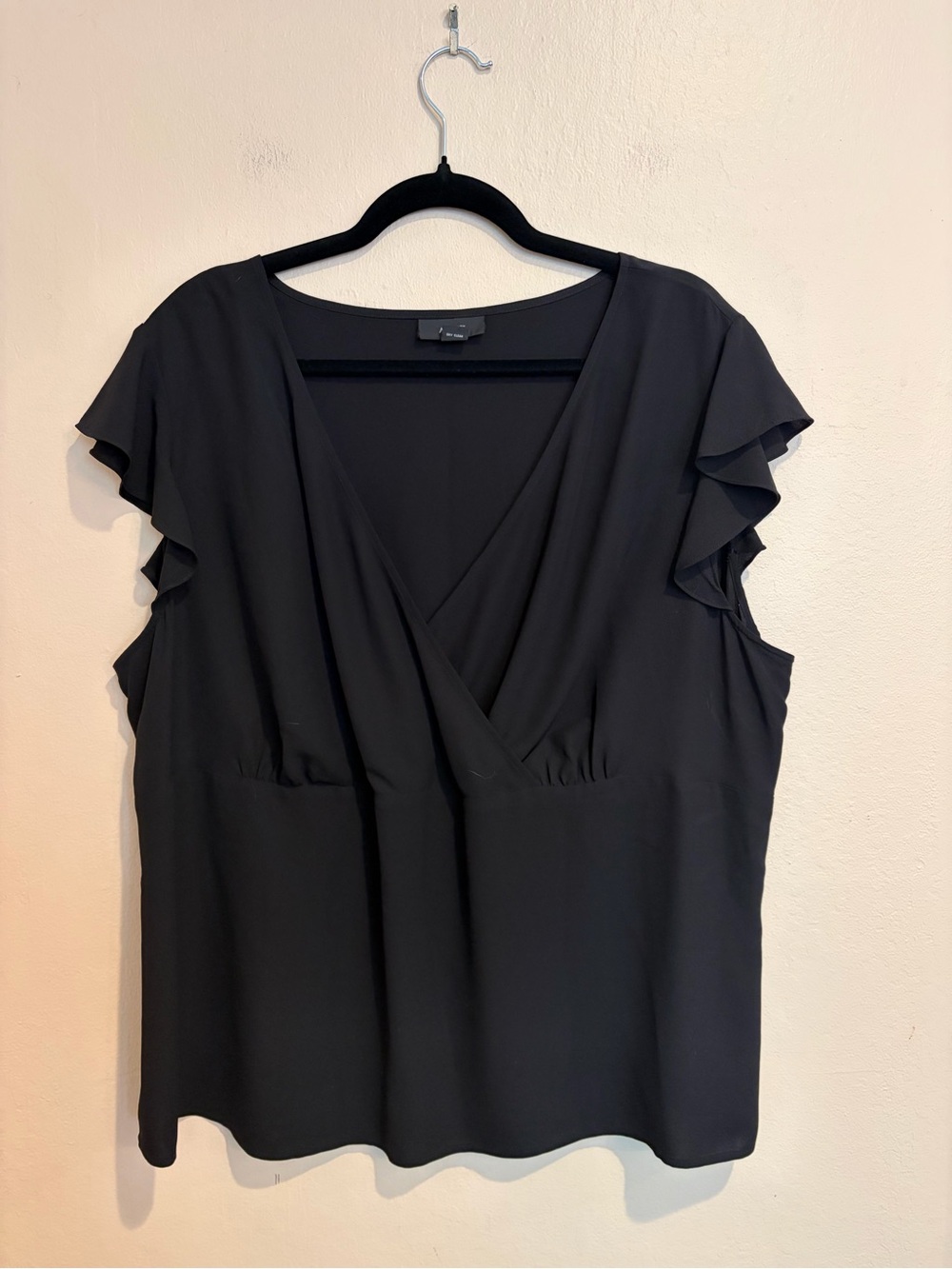 Alfani Classic Black Silk V-Neck Blouse w/ Ruffled Cap Sleeves, Macy’s size 20W